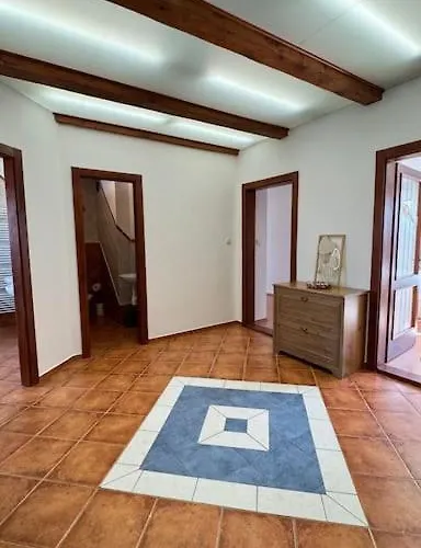 Kollarova Apartamento *