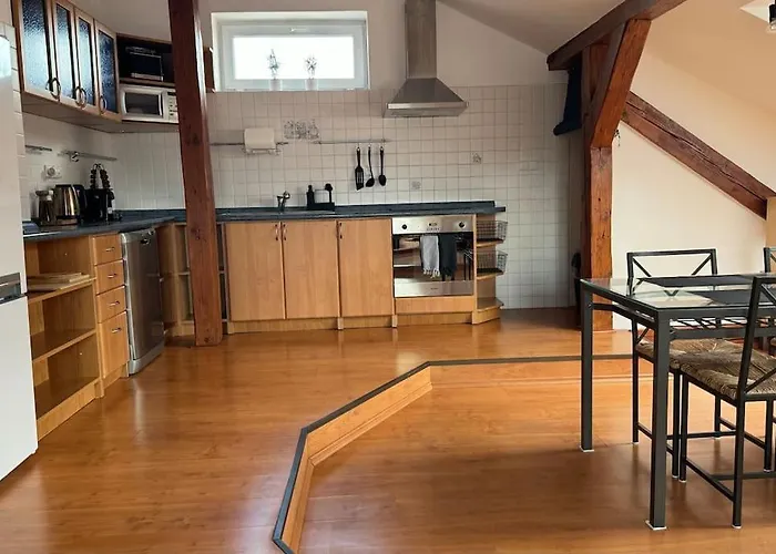 Kollarova Apartman *